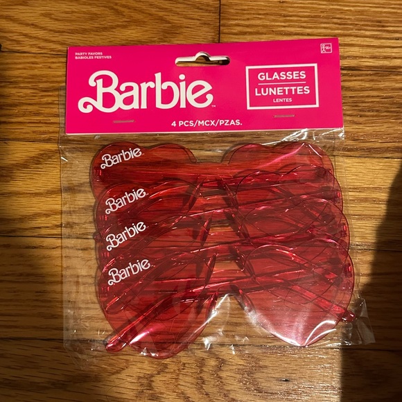 Barbie Pink Party Glasses Set - Picture 1 of 4